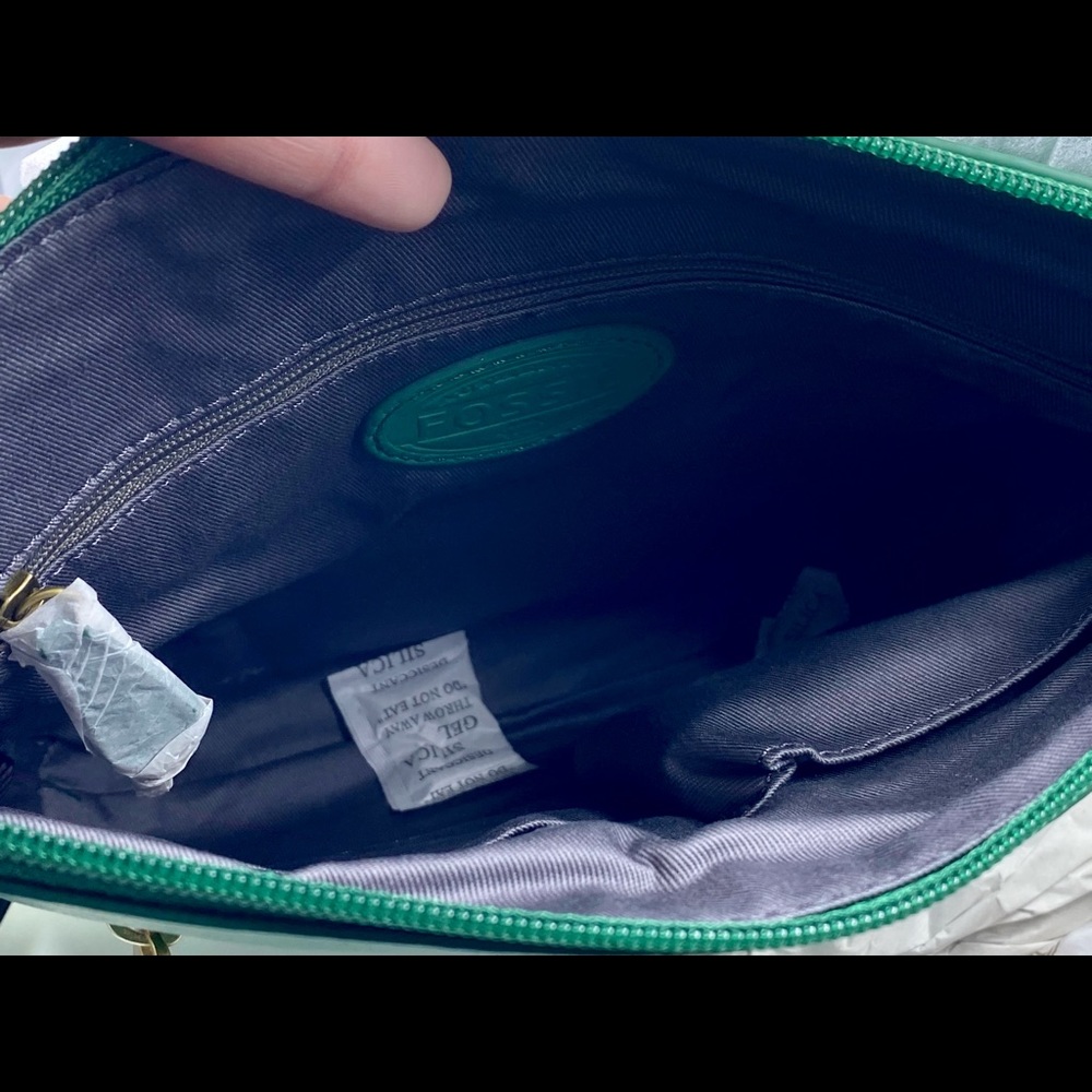 Marin Crossbody - Picture 7 of 13